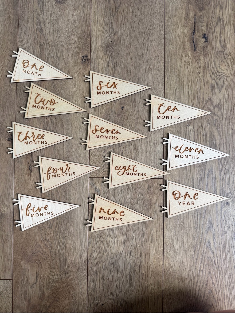 Wooden Milestone Pennant Set - Natural Beige (Baby Monthly Photo Props)